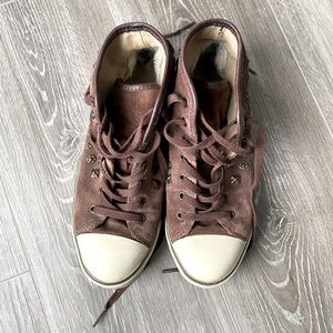 GUC authentic UGG suede trainers, size 6.